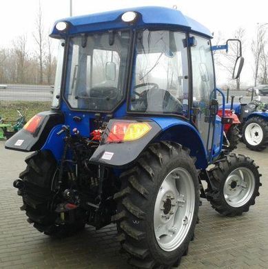 Трактор Dong Feng 504 DHLC (50 л. с.; ГУР; 4х4)