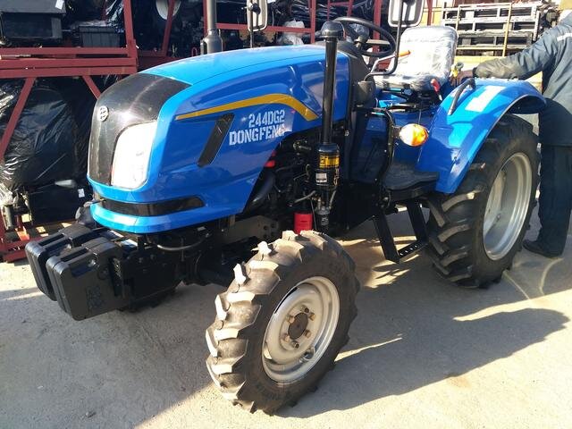 Міні трактор Dong Feng 244D G2 Міні трактор Dong Feng 244D G2